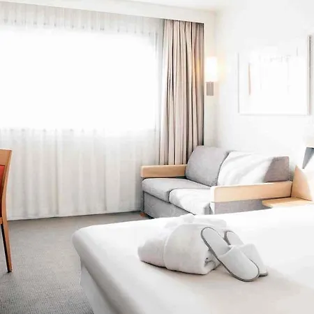 Novotel Paris Nord Expo Отель Ольне-су-Буа
