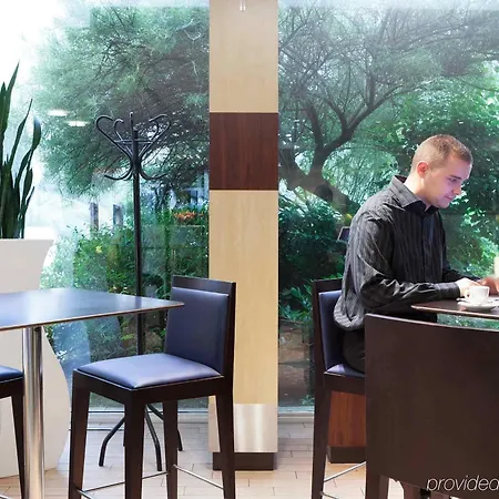 Отель Novotel Paris Nord Expo 4*
