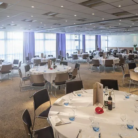 Novotel Paris Nord Expo Отель